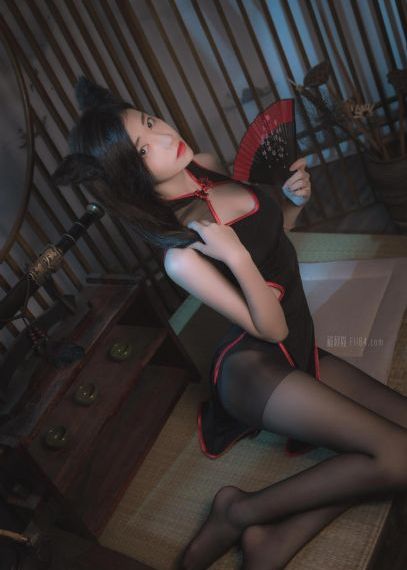 年轻丰满的继牳8