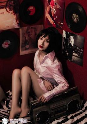 老太婆性杂交毛片