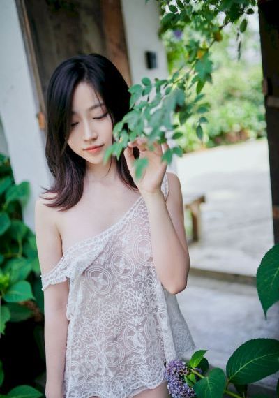 年轻的母亲在线看