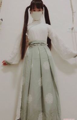 少女的4